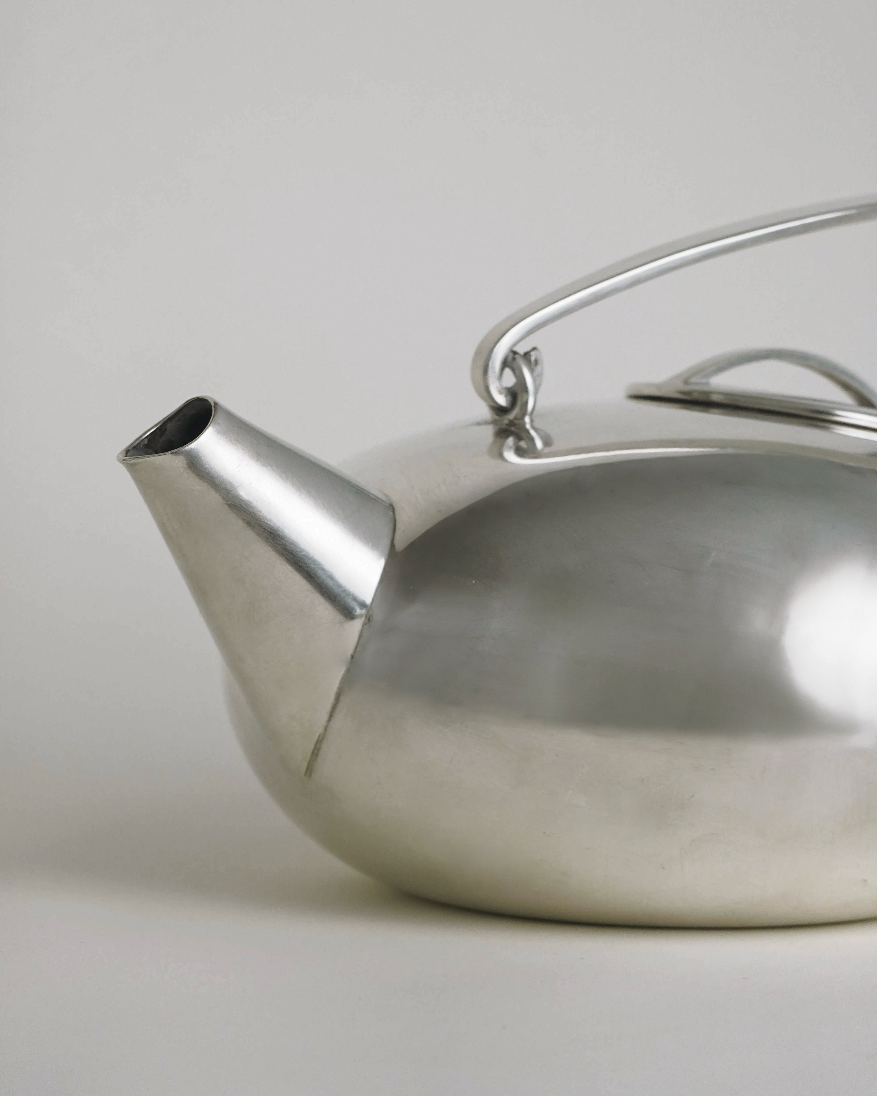 Boule Teapot